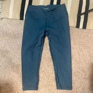 NoBull Cropped leggings Size medium